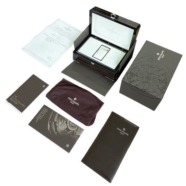 Patek Philippe Complications 5905/1A-001 Image 5